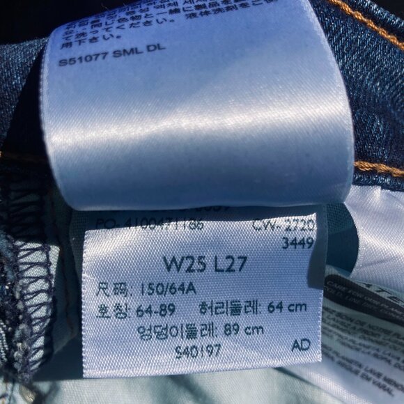 Levi’s Ribcage Straight Ankle Jeans Size 25 High Rise Button Fly Light Wash - Picture 6 of 7